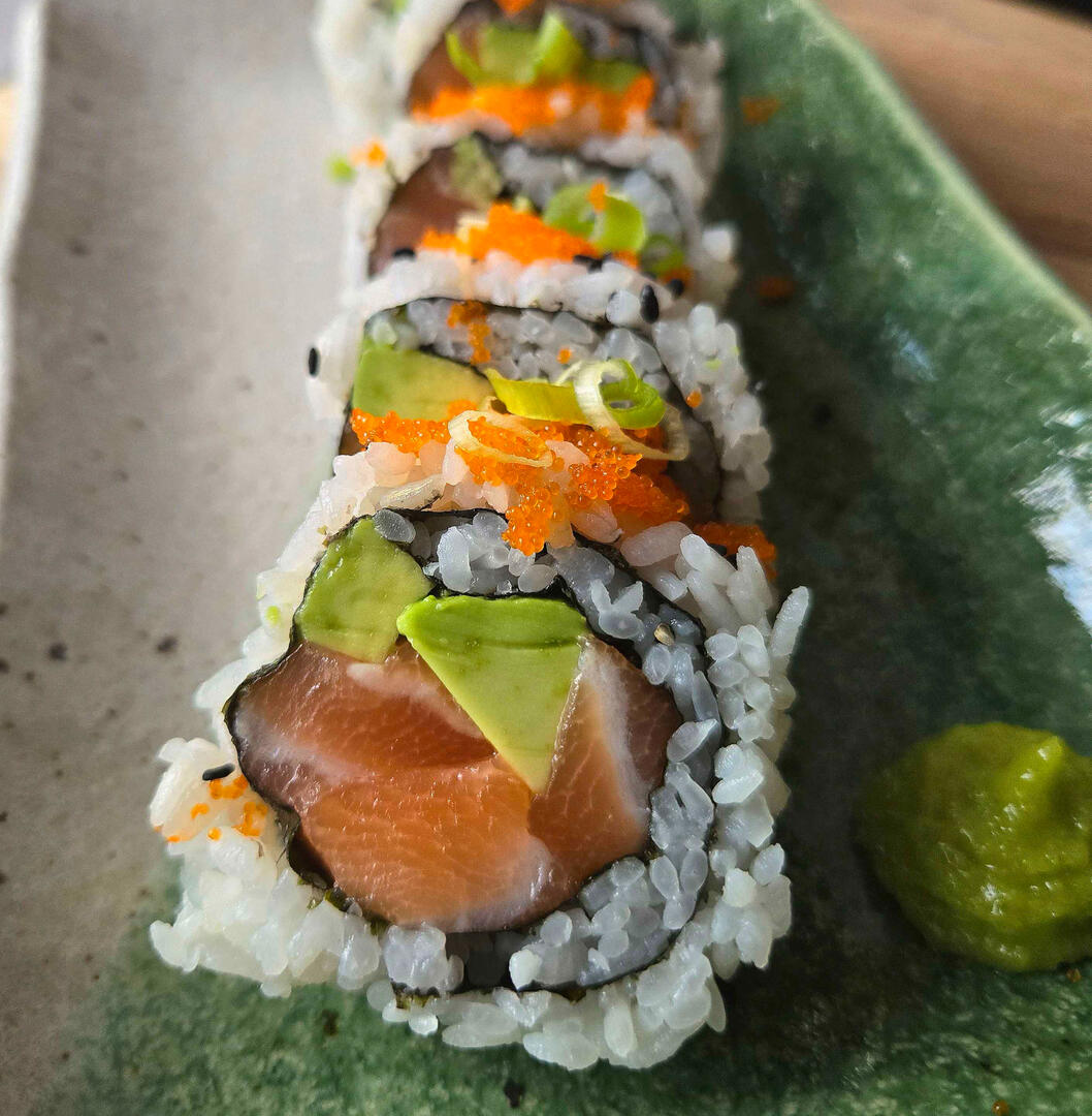 Salmon avocado roll
